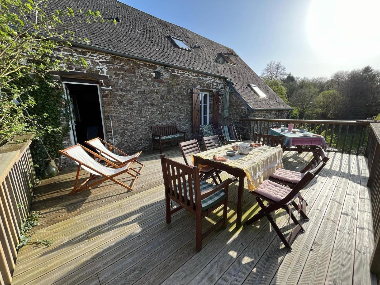 Chalet Des Roches Roche D'Oetre Suisse Normande Saint-Philbert-sur-Orne Exterior photo